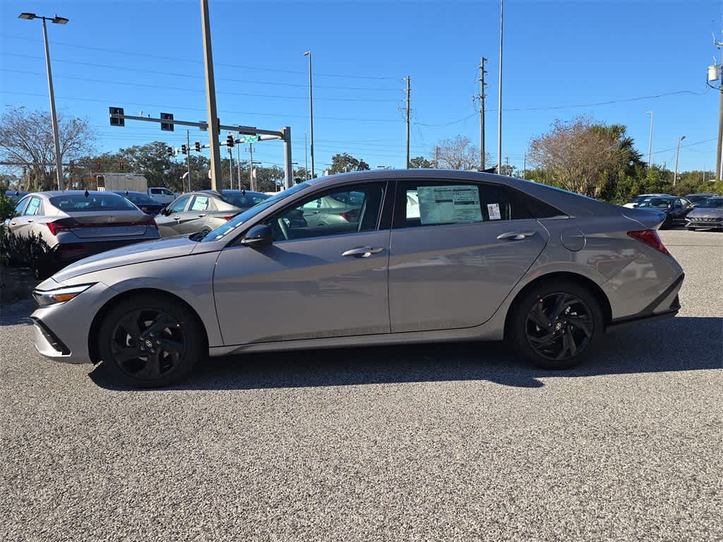 Thumbnail: 2026 Hyundai Elantra - 3