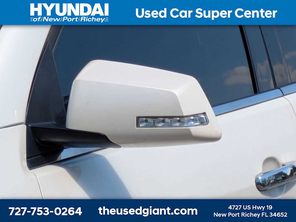 Thumbnail: 2015 GMC Acadia - 11