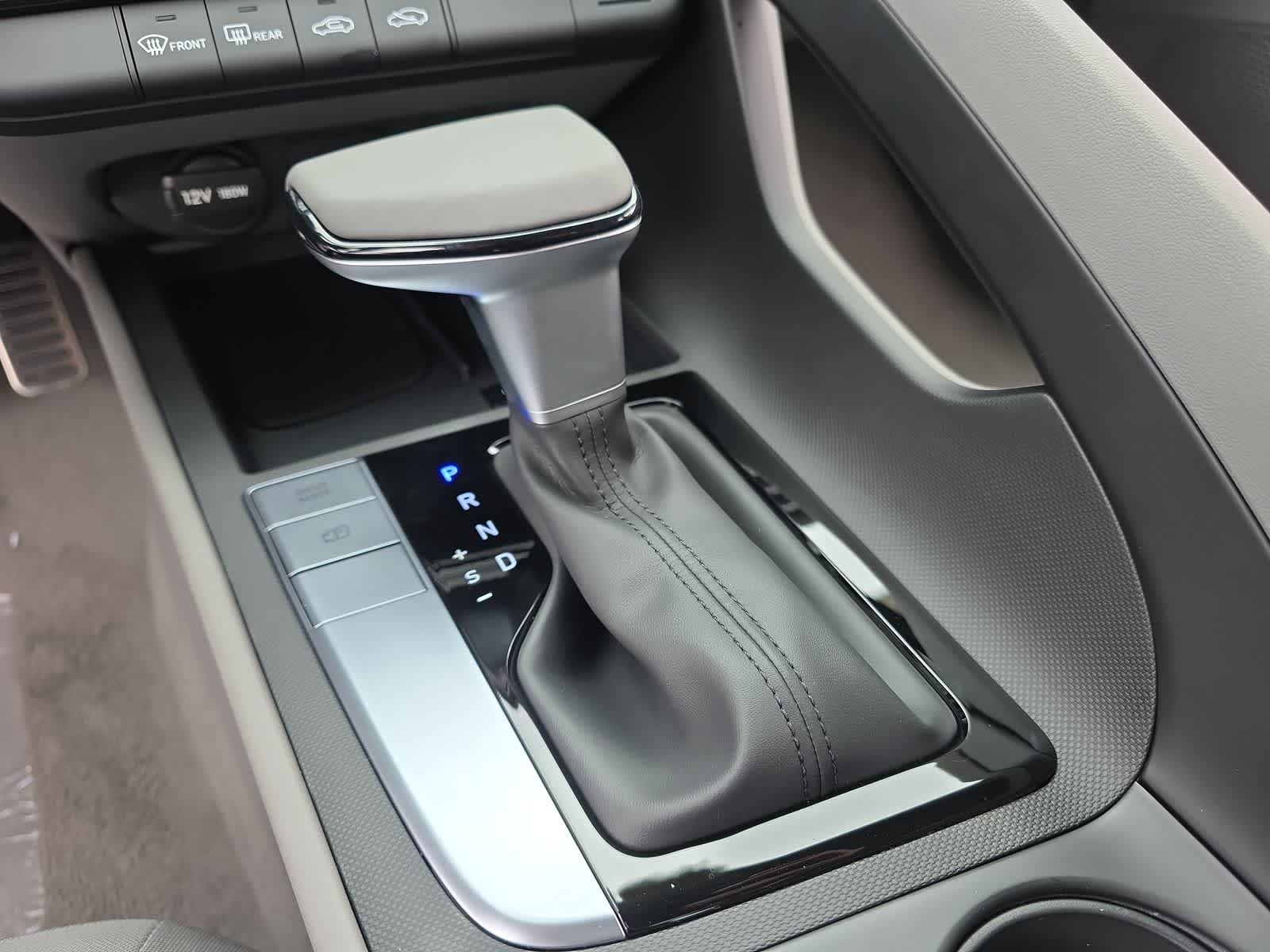 Thumbnail: 2025 Hyundai Elantra - 30