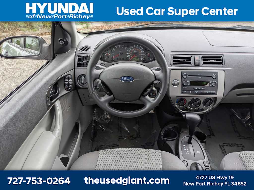 Thumbnail: 2007 Ford Focus - 15