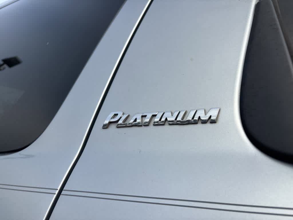 Thumbnail: 2011 Toyota Sequoia - 5