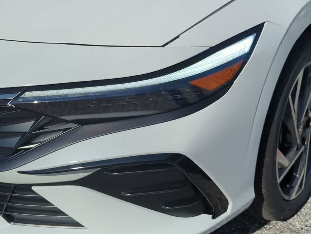 Thumbnail: 2026 Hyundai Elantra - 11
