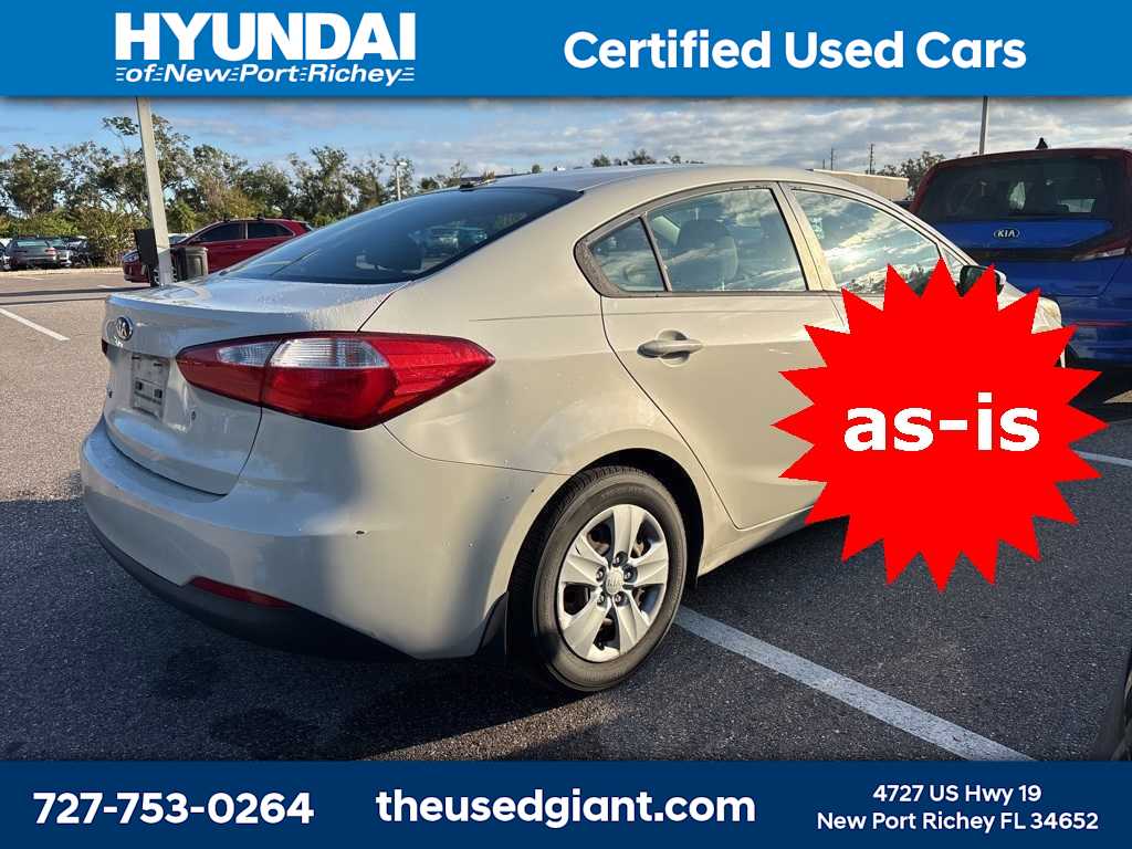 Thumbnail: 2015 Kia Forte - 3