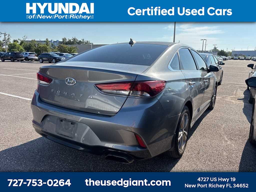 Thumbnail: 2019 Hyundai Sonata - 3
