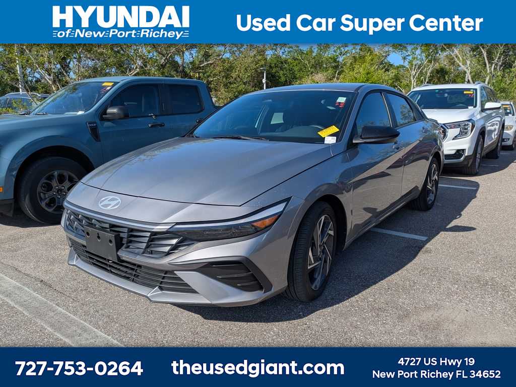 Thumbnail: 2025 Hyundai Elantra - 1