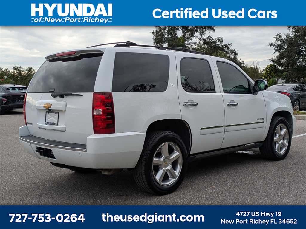 Thumbnail: 2014 Chevrolet Tahoe - 5