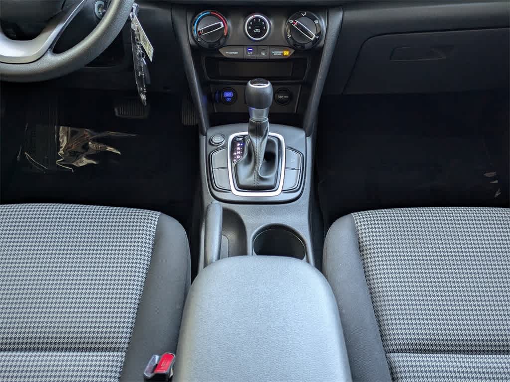 Thumbnail: 2019 Hyundai Kona - 19