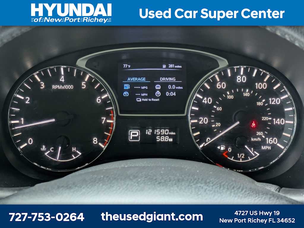 Thumbnail: 2015 Nissan Pathfinder - 33