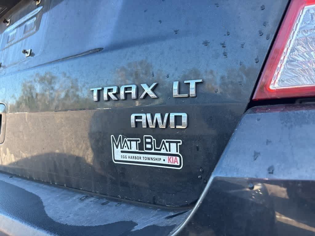 Thumbnail: 2016 Chevrolet Trax - 5