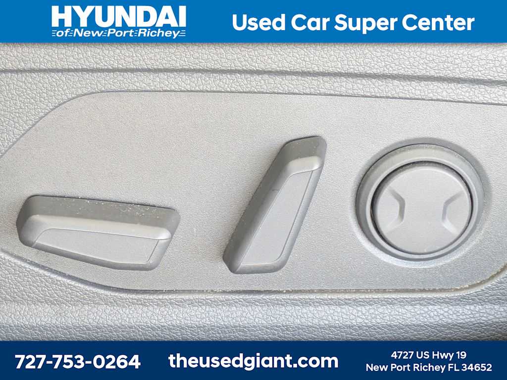 Thumbnail: 2023 Hyundai Sonata - 19