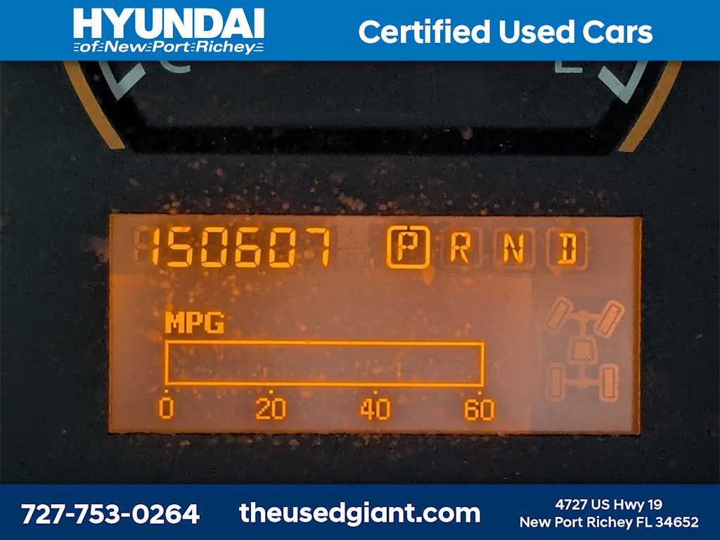 Thumbnail: 2013 Nissan Titan - 25