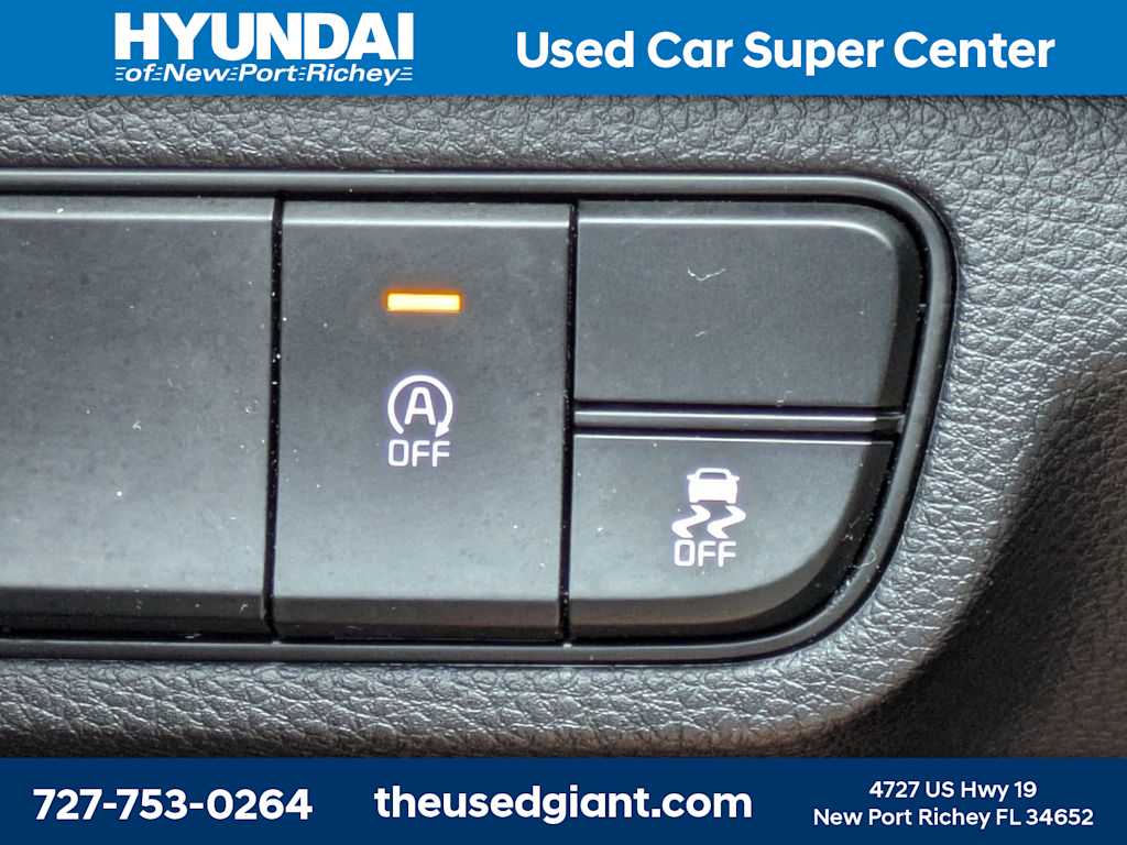 Thumbnail: 2025 Kia Seltos - 28