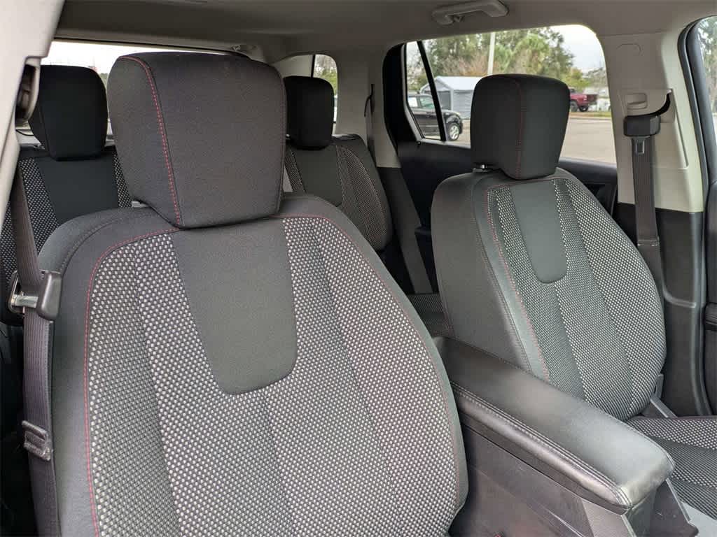 Thumbnail: 2017 GMC Terrain - 6