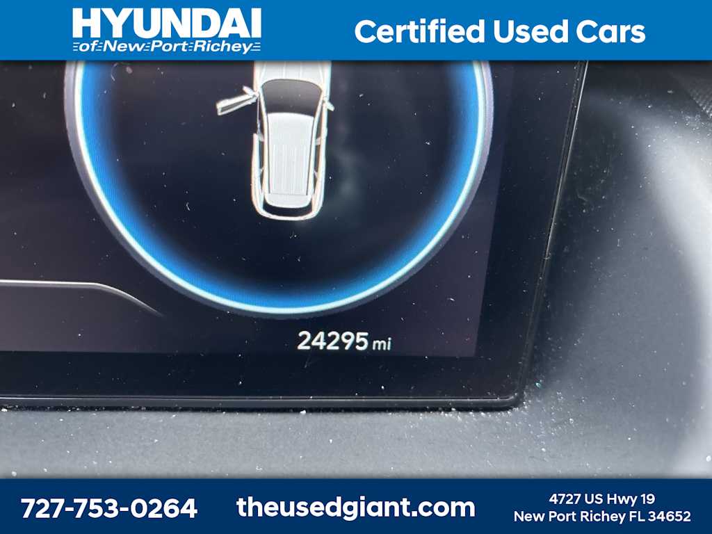 Thumbnail: 2022 Hyundai Tucson - 7