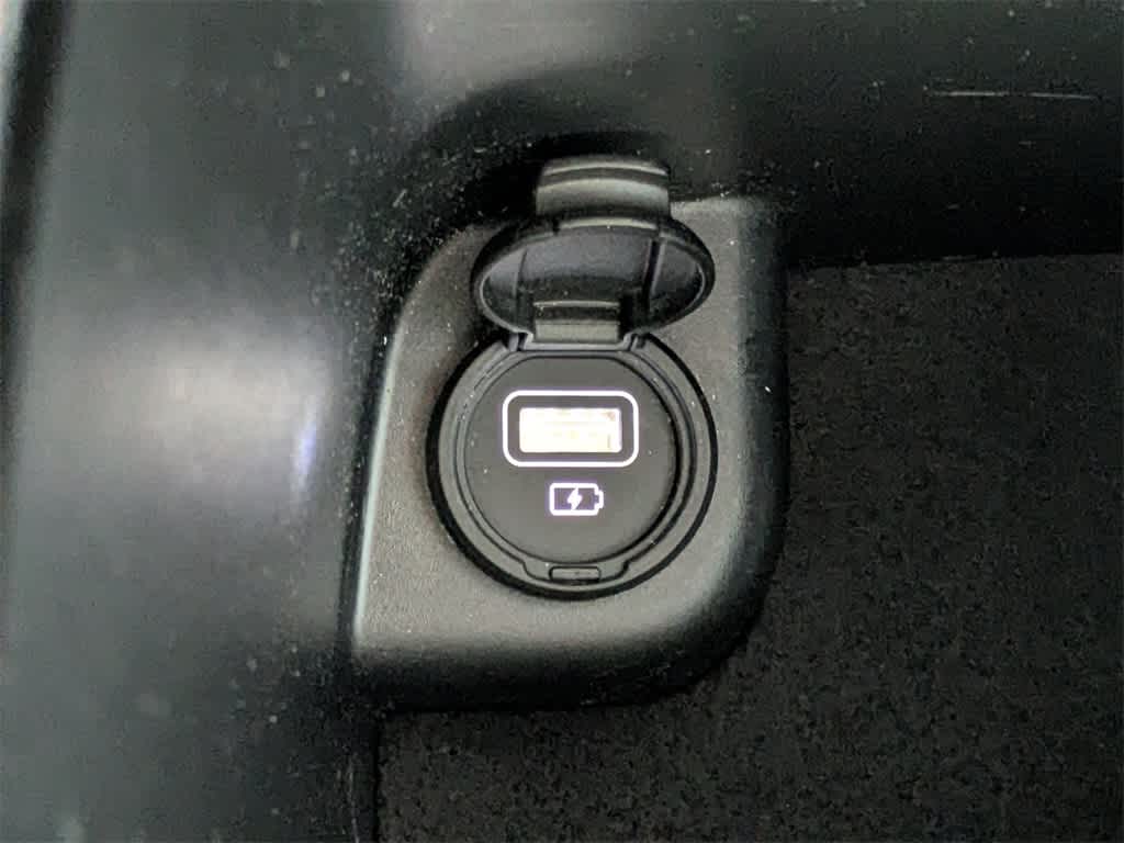 Thumbnail: 2020 Kia Telluride - 35