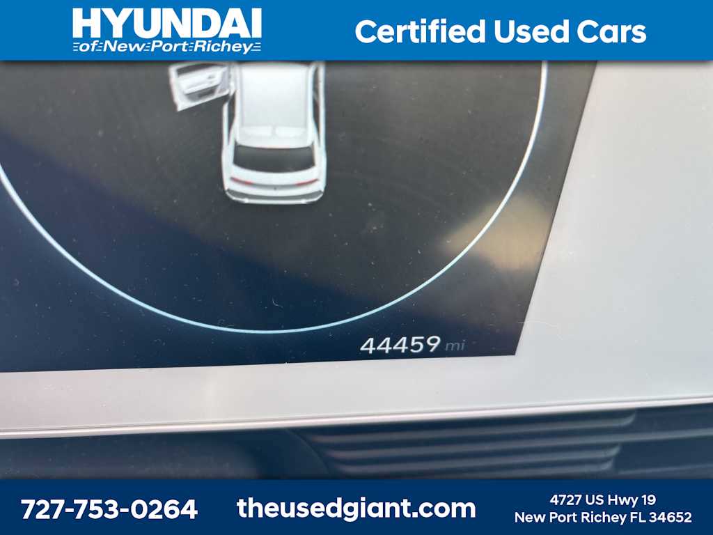 Thumbnail: 2022 Hyundai Ioniq 5 - 11