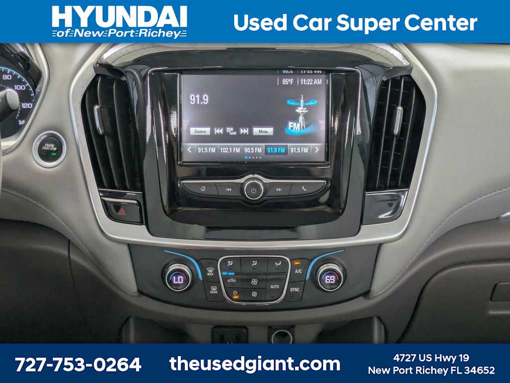 Thumbnail: 2019 Chevrolet Traverse - 24