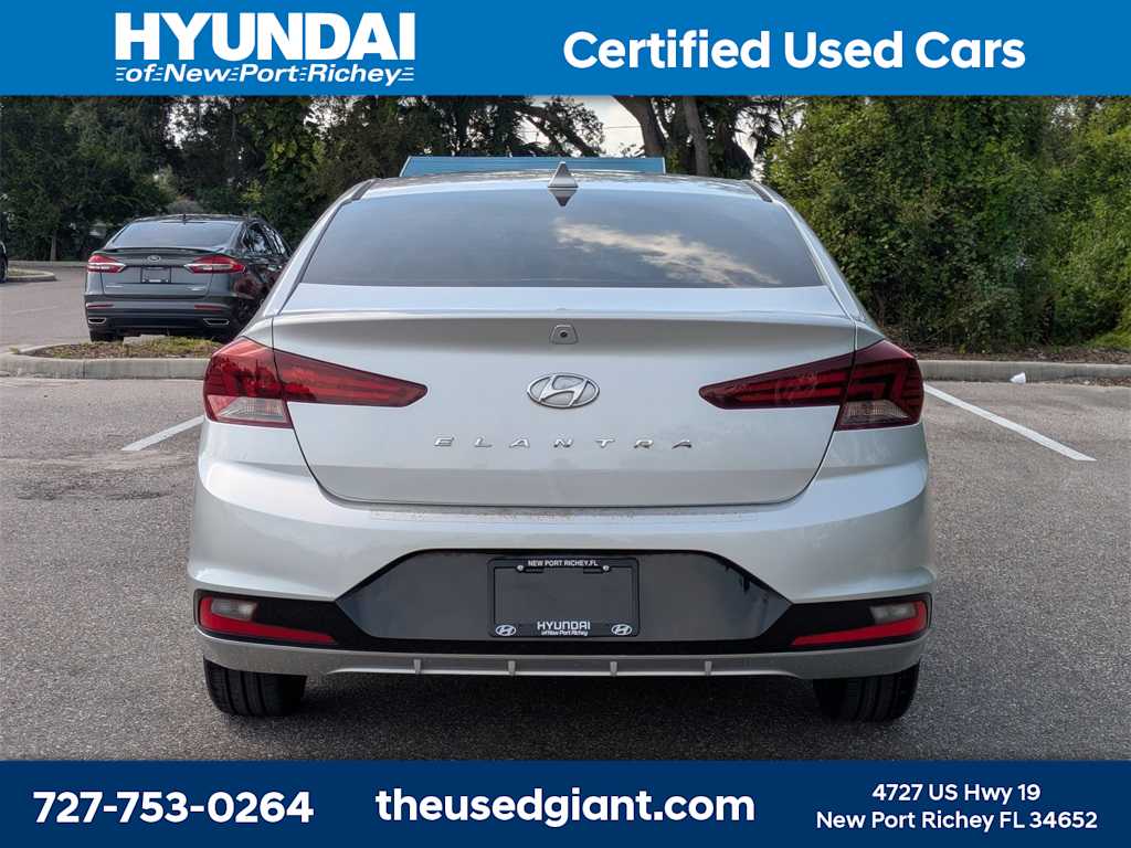 Thumbnail: 2019 Hyundai Elantra - 4