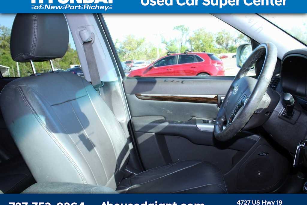 Thumbnail: 2012 Hyundai Santa Fe - 8