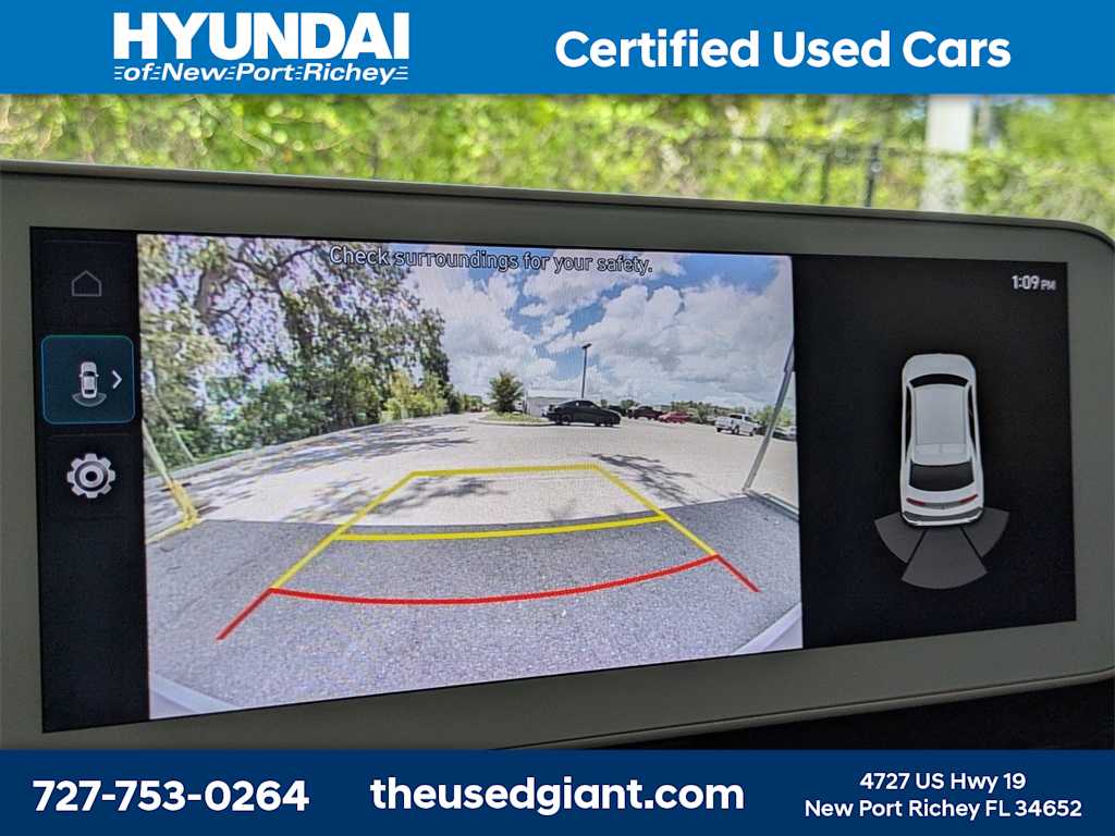Thumbnail: 2022 Hyundai Ioniq 5 - 22