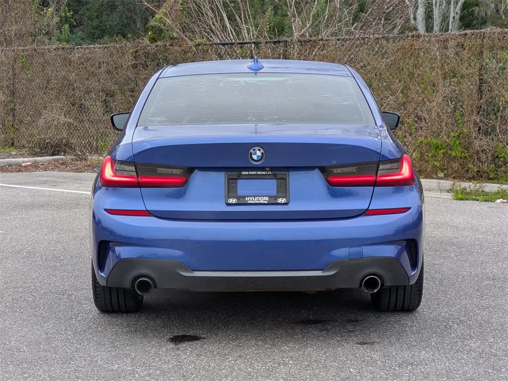 Thumbnail: 2020 BMW 3 Series - 4