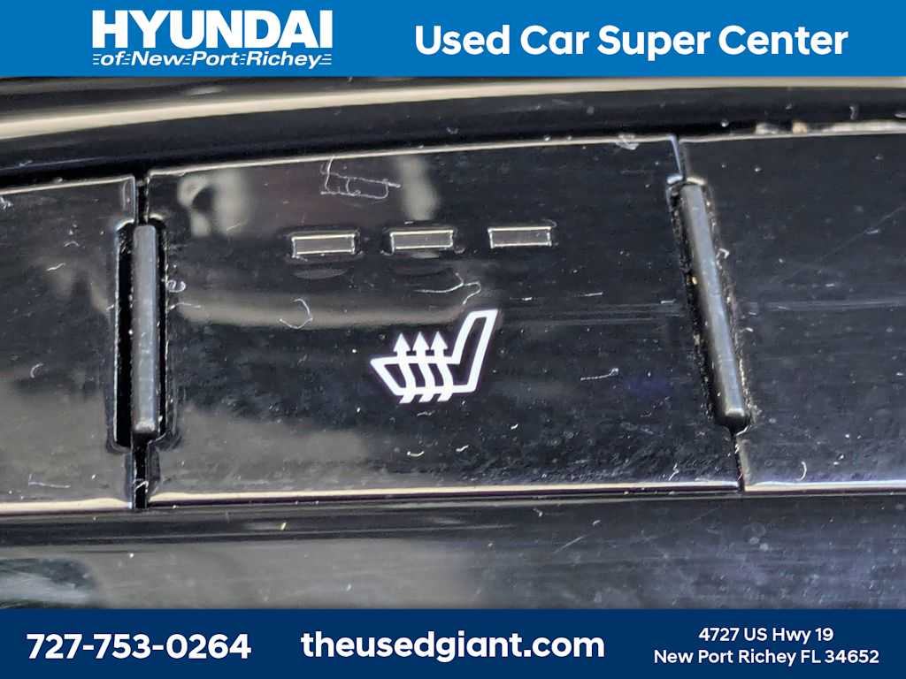Thumbnail: 2022 Hyundai Santa Cruz - 26