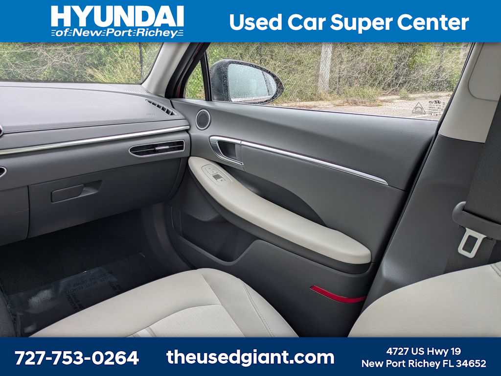 Thumbnail: 2023 Hyundai Sonata - 16