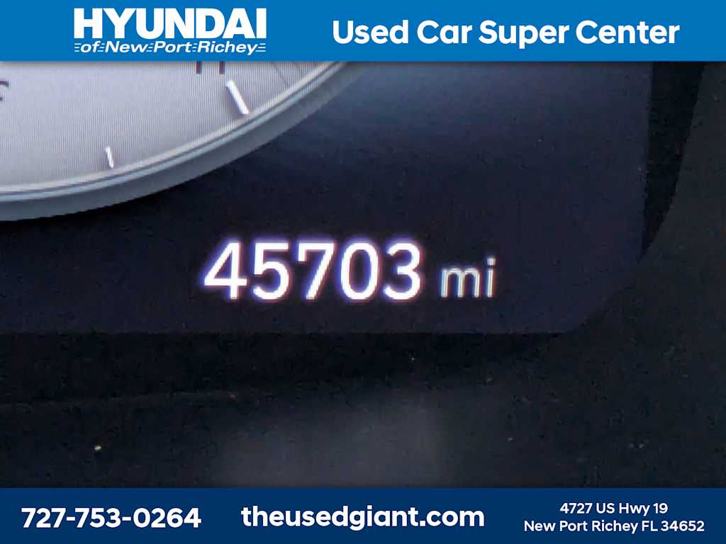 Thumbnail: 2023 Hyundai Santa Fe - 43