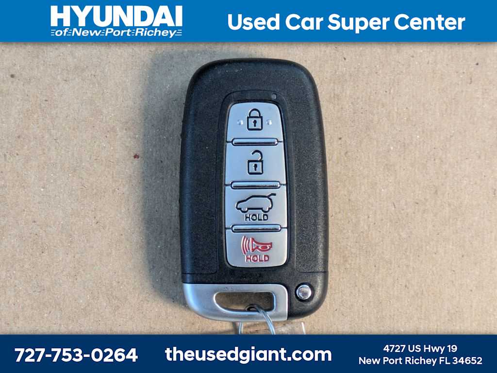 Thumbnail: 2016 Hyundai Veloster - 32
