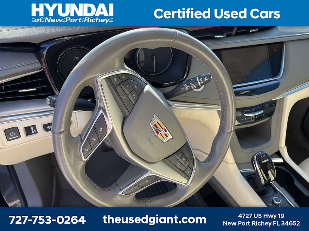 Thumbnail: 2020 Cadillac XT5 - 13