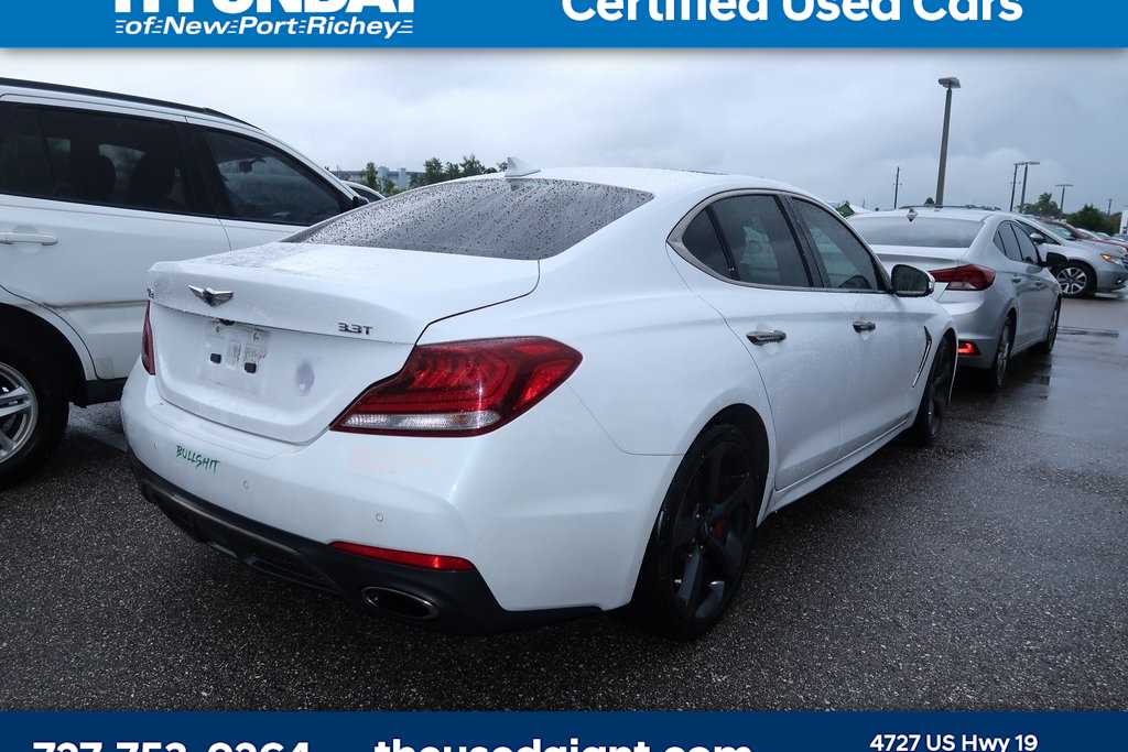 Thumbnail: 2019 Genesis G70 - 3