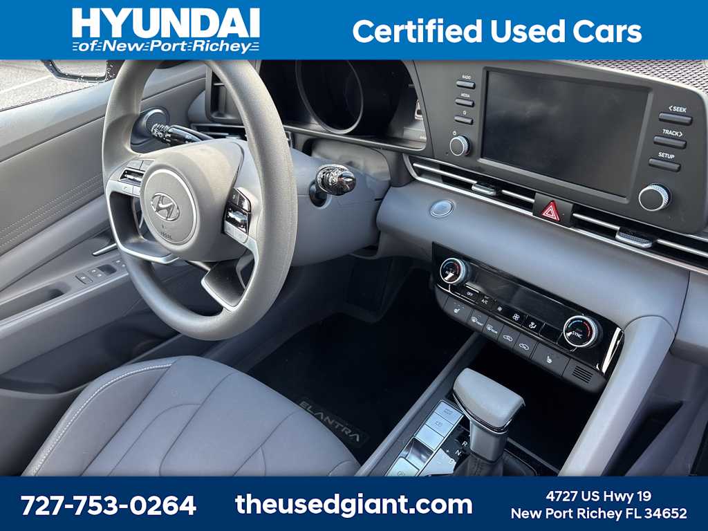 2023 Hyundai Elantra Blue 7