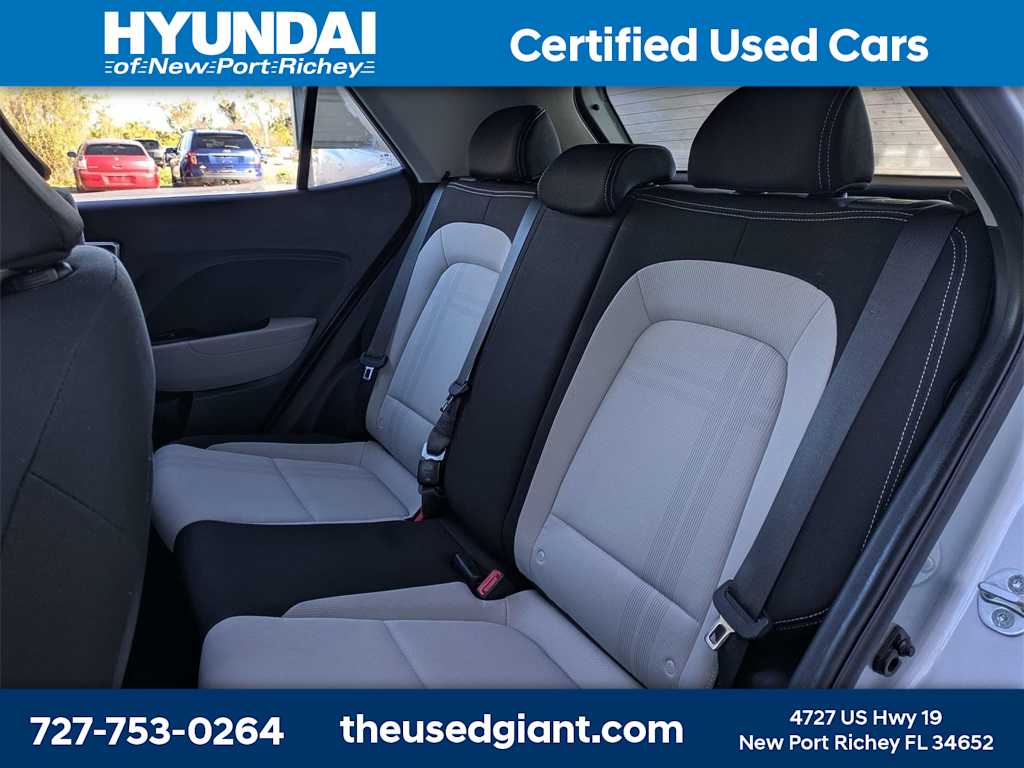 Thumbnail: 2023 Hyundai Venue - 14