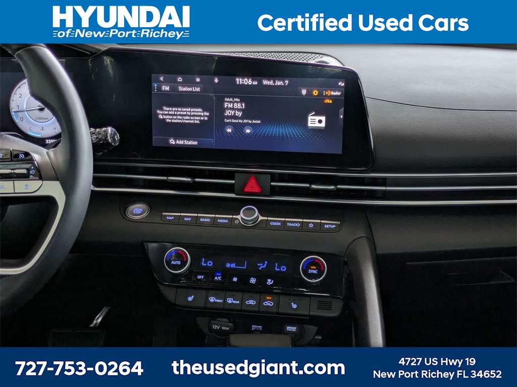 Thumbnail: 2023 Hyundai Elantra - 17