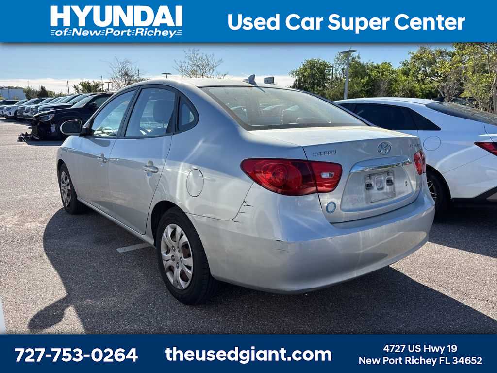 Thumbnail: 2010 Hyundai Elantra - 2