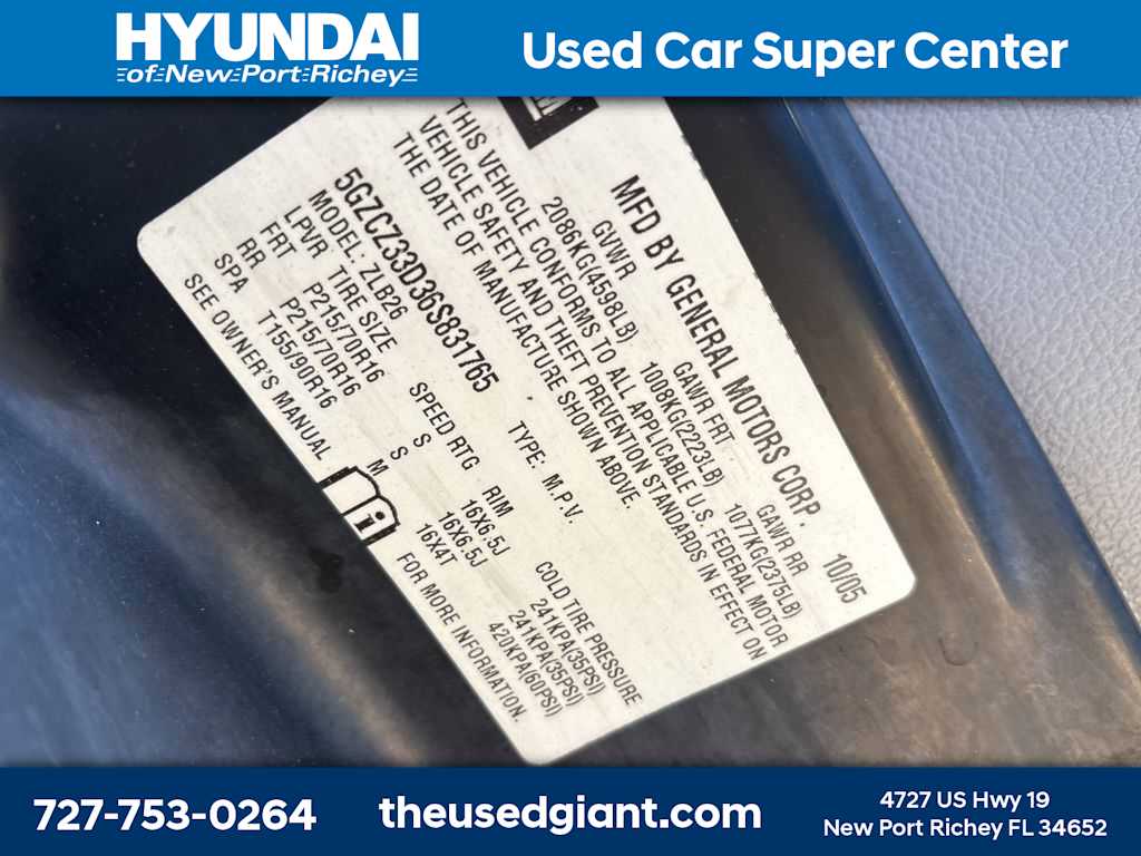 Thumbnail: 2006 Saturn VUE - 12