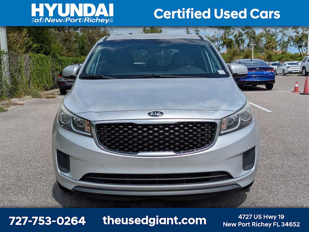 Thumbnail: 2017 Kia Sedona - 8