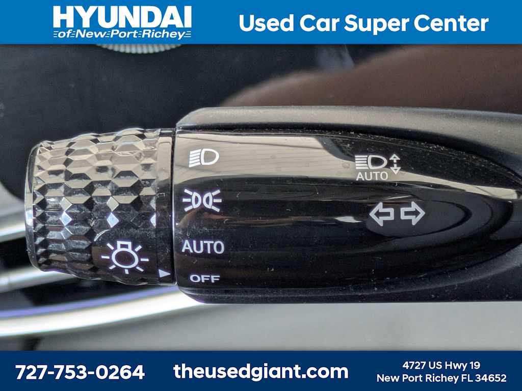 Thumbnail: 2024 Hyundai Elantra - 30