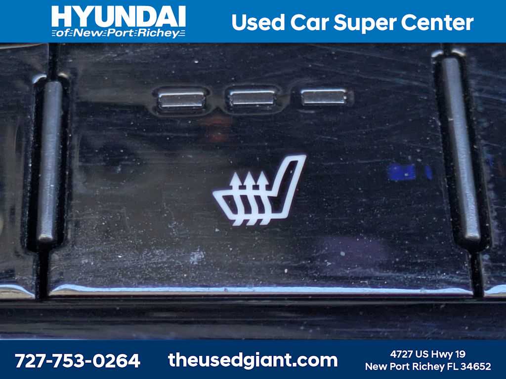 Thumbnail: 2023 Hyundai Santa Cruz - 25