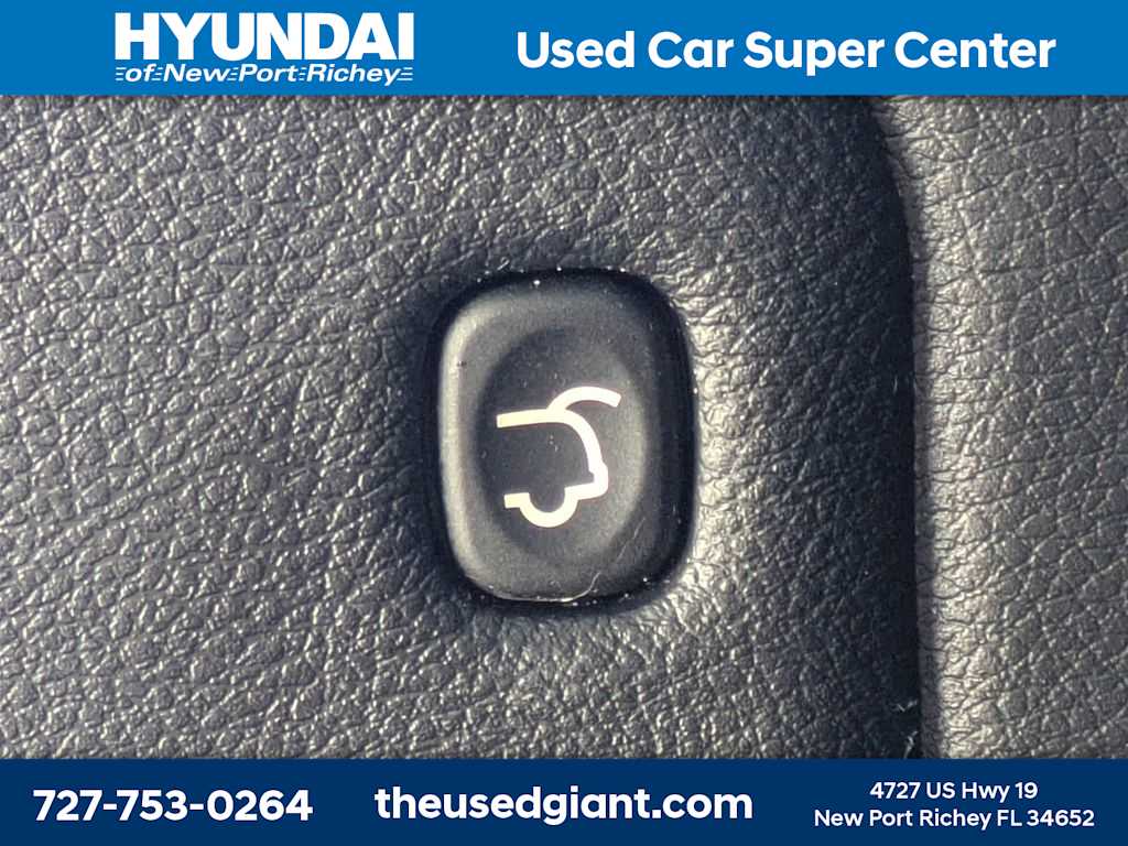 Thumbnail: 2019 Jeep Grand Cherokee - 13