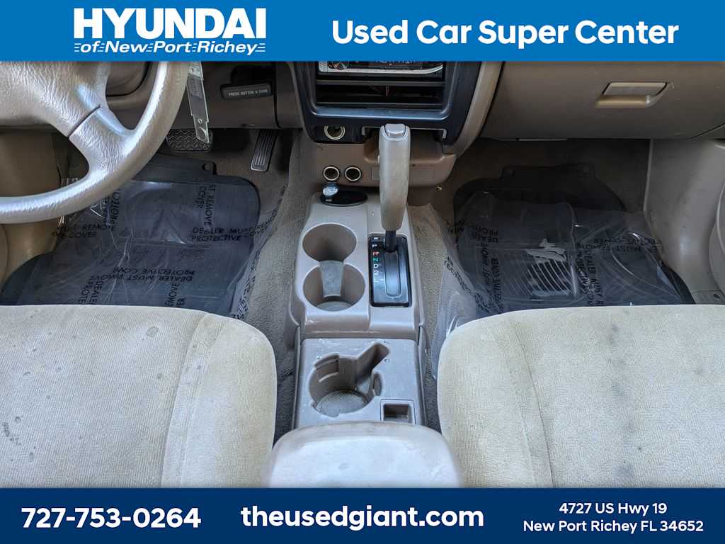 Thumbnail: 2002 Toyota Tacoma - 19