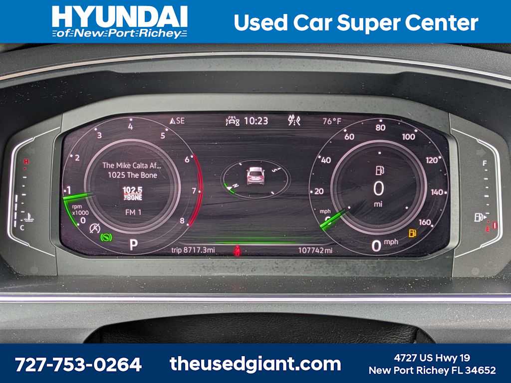 Thumbnail: 2023 Volkswagen Tiguan - 41