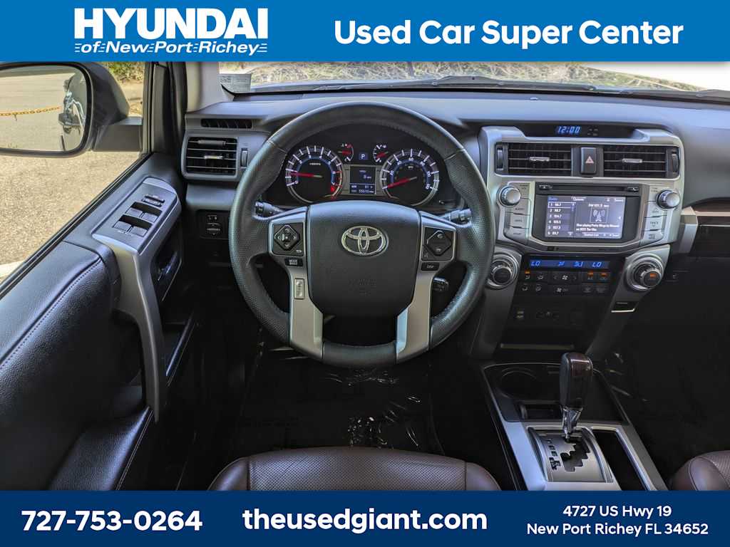 Thumbnail: 2018 Toyota 4Runner - 17