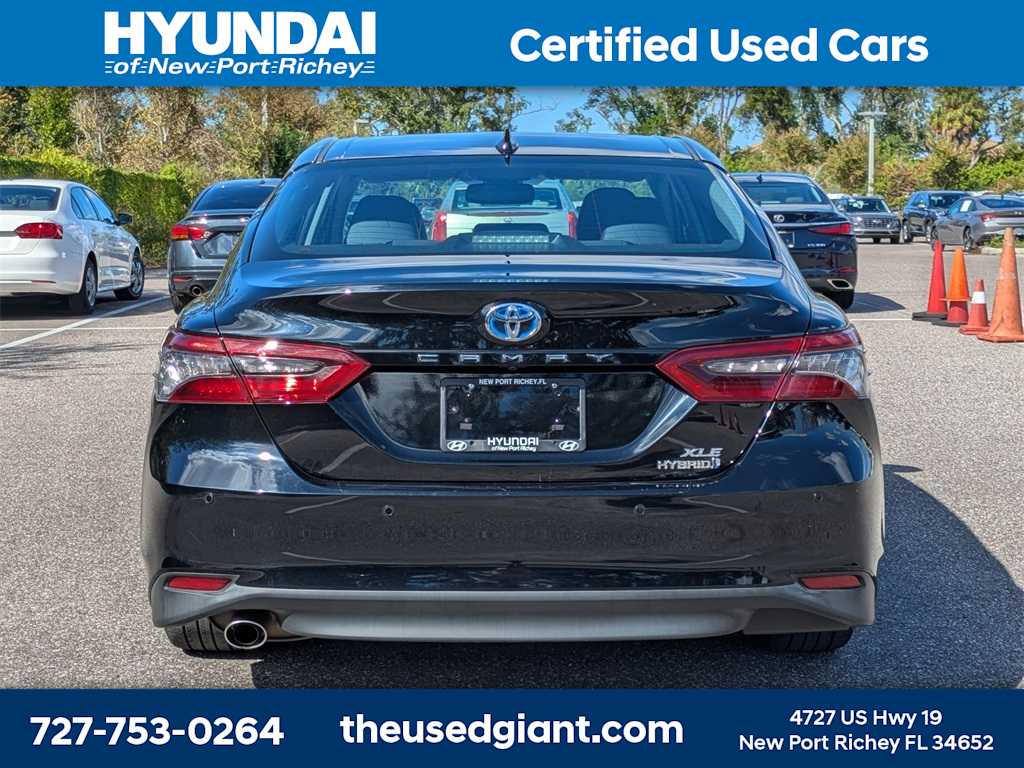 Thumbnail: 2022 Toyota Camry - 4