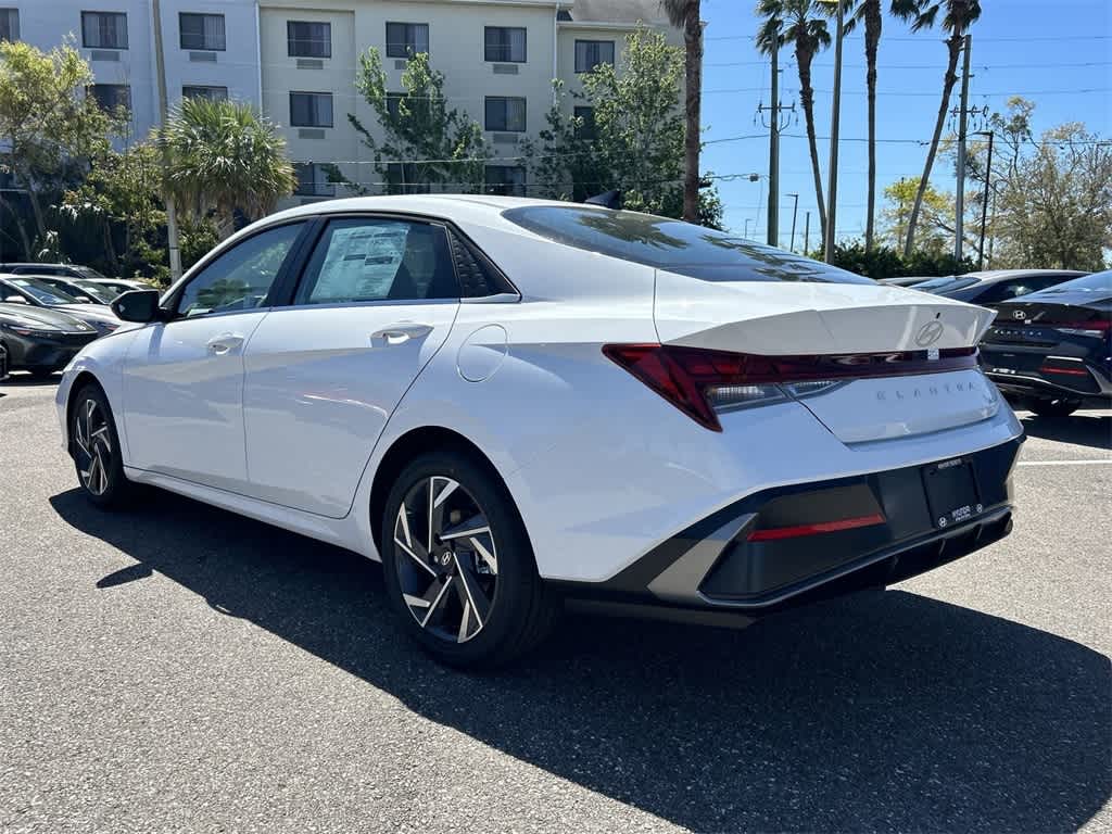 Thumbnail: 2025 Hyundai Elantra - 3