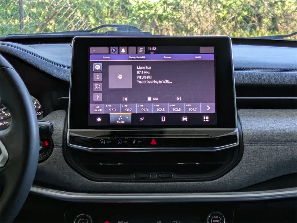 Thumbnail: 2023 Jeep Compass - 20