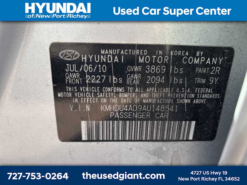 Thumbnail: 2010 Hyundai Elantra - 12