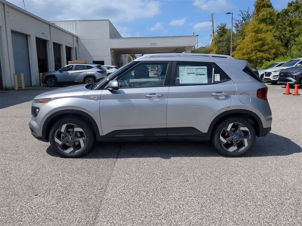 Thumbnail: 2026 Hyundai Venue - 3