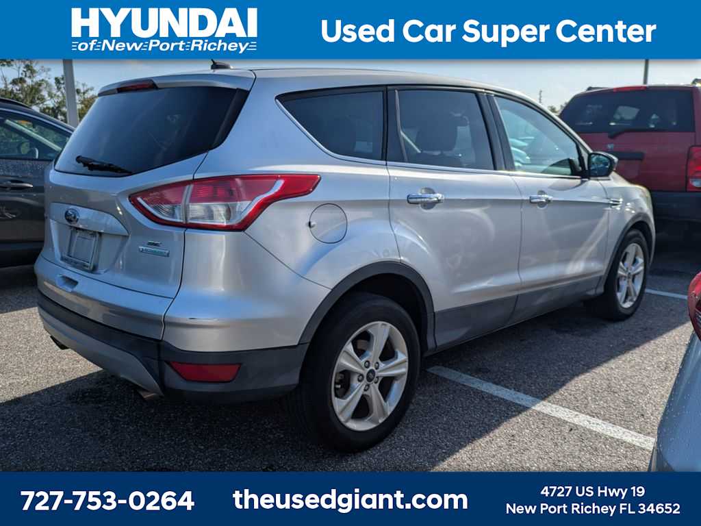 2016 Ford Escape SE's photo