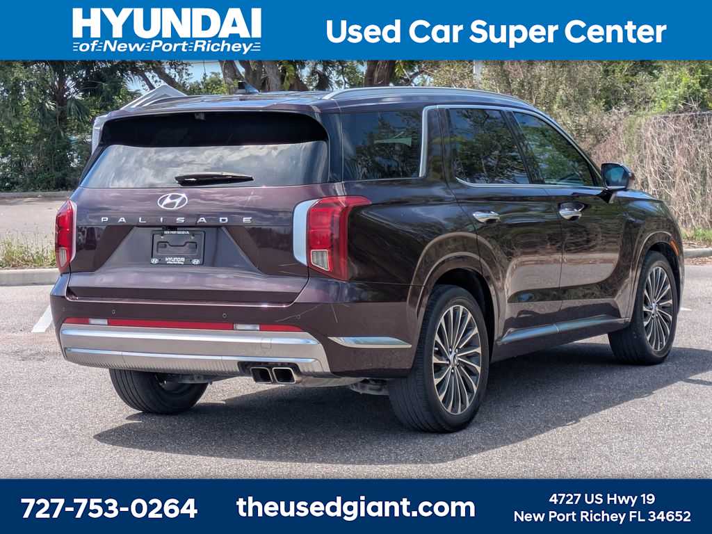 Thumbnail: 2023 Hyundai Palisade - 5